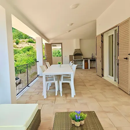 Διαμέρισμα Giada 2 *